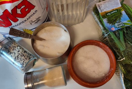 Фото шага рецепта Постные лепешки с луком и укропом 188921 шаг 1  