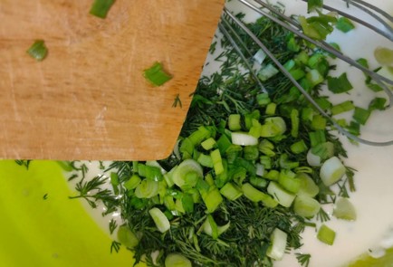 Фото шага рецепта Постные лепешки с луком и укропом 188921 шаг 9  