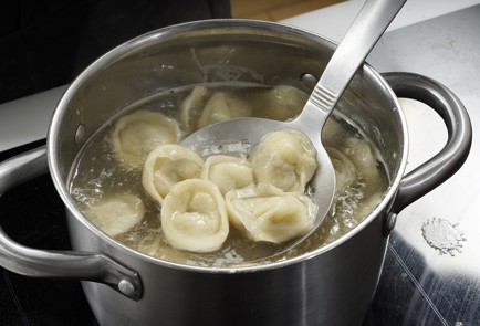 Фото шага рецепта Постные пельмени с грибами и картошкой 173372 шаг 12  