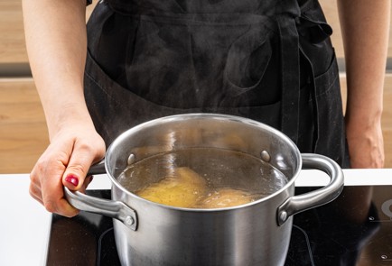 Фото шага рецепта Постные вареники с картошкой и грибами 176088 шаг 5  