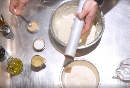 Фото шага рецепта Постное хачапури со шпинатом и зеленью 140802 шаг 4