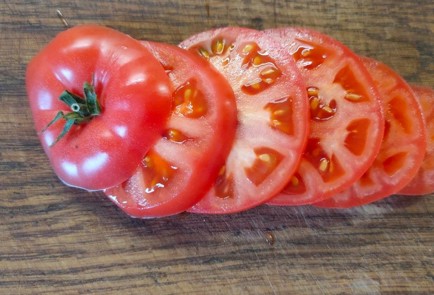 Фото шага рецепта Постный пирог с помидорами и луком 191503 шаг 18