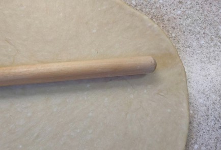 Фото шага рецепта Постный пирог с помидорами и луком 191503 шаг 21