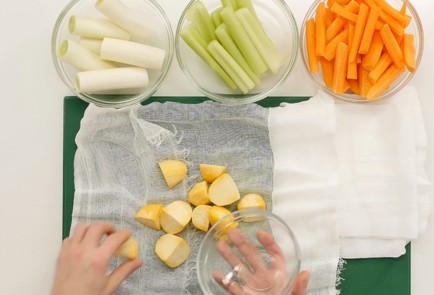 Фото шага рецепта Традиционное французское рагу потофе 114696 шаг 7  