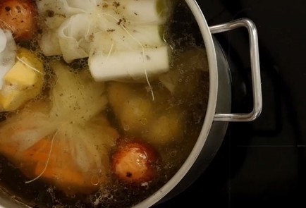 Фото шага рецепта Традиционное французское рагу потофе 114696 шаг 8  