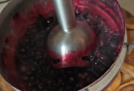 Фото шага рецепта Повидло из черной смородины 189844 шаг 4  