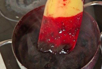 Фото шага рецепта Повидло из черной смородины 189844 шаг 7  