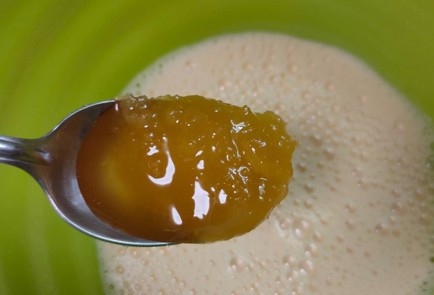 Фото шага рецепта ППшарлотка на овсянке 188427 шаг 7  