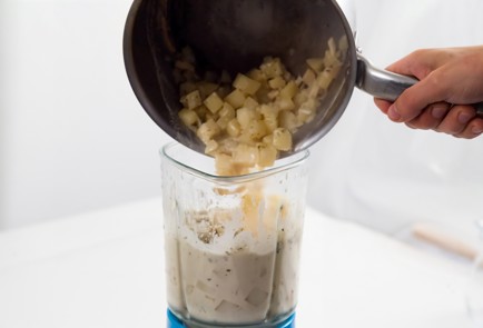 Фото шага рецепта Пряный картофельный суп 46976 шаг 3  