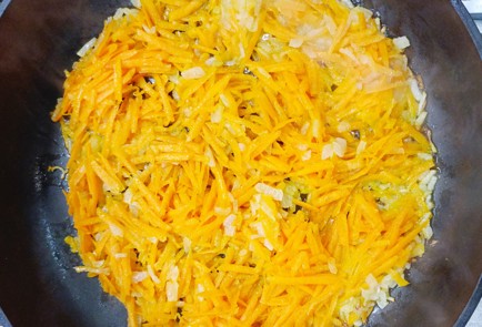 Фото шага рецепта Профитроли с паштетом из куриной печени 187056 шаг 10  