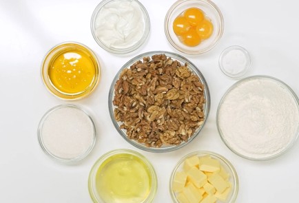 Фото шага рецепта Простая пахлава 140000 шаг 1