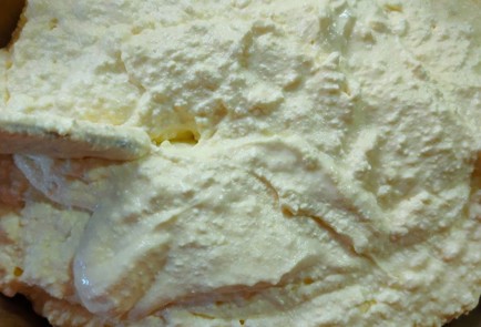 Фото шага рецепта Простая запеканка с домашним вареньем 191294 шаг 9