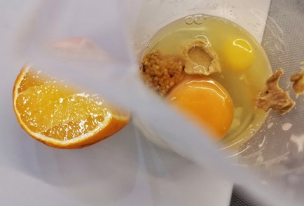 Фото шага рецепта Простой французский домашний майонез 152239 шаг 2  