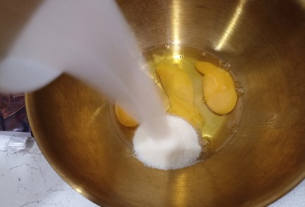 Фото шага рецепта Простой брауни с бананом 191494 шаг 5  