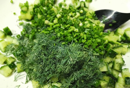 Фото шага рецепта Простой и вкусный салат 190889 шаг 3  