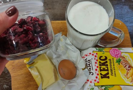 Фото шага рецепта Простой кулич из готовой смеси 176226 шаг 1