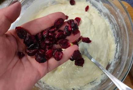 Фото шага рецепта Простой кулич из готовой смеси 176226 шаг 11