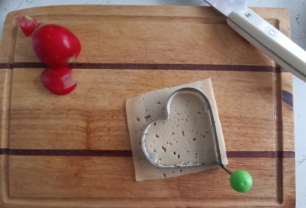 Фото шага рецепта Простой романтический завтрак к 14 февраля 191273 шаг 8