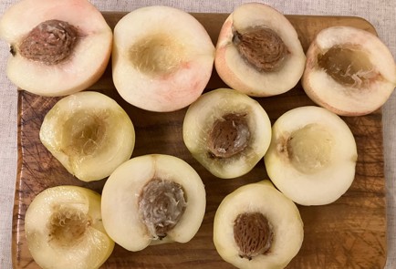 Фото шага рецепта Протеиновое желе с нектаринами 189991 шаг 6  