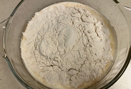 Фото шага рецепта Протеиновые маффины с красной черешней 189738 шаг 5  