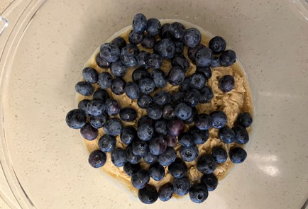 Фото шага рецепта Протеиновые печенья с голубикой 189737 шаг 6  