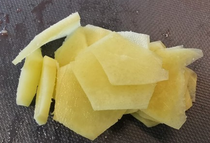 Фото шага рецепта Противопростудный отвар с малиной 152485 шаг 3  