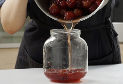 Фото шага рецепта Прозрачное варенье из ранеток 152767 шаг 10