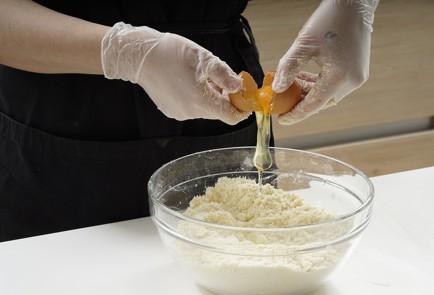 Фото шага рецепта Лимонный тарт с хрустальным желе 173327 шаг 4  