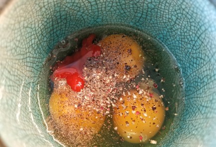 Фото шага рецепта Пряная яичница повосточному 140746 шаг 10