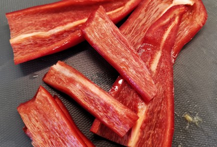 Фото шага рецепта Пряная яичница повосточному 140746 шаг 2