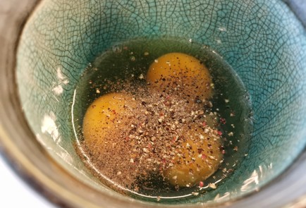 Фото шага рецепта Пряная яичница повосточному 140746 шаг 9