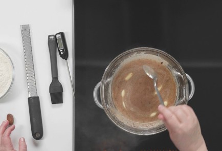 Фото шага рецепта Пряники печатные 174919 шаг 2  