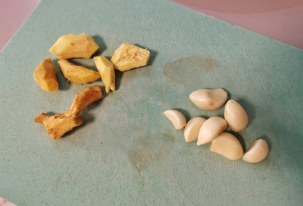 Фото шага рецепта Пряные жареные креветки 151112 шаг 1  