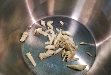 Фото шага рецепта Пряный глинтвейн с медом 140315 шаг 3  