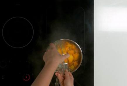 Фото шага рецепта Пшенная каша без молока 151069 шаг 2  