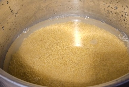 Фото шага рецепта Пшенная каша в молоковарке 187507 шаг 3