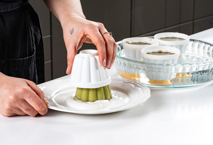 Фото шага рецепта Пудинг из авокадо 191308 шаг 9  