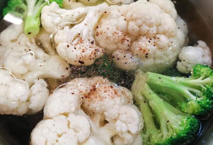 Фото шага рецепта Пюре из цветной капусты и брокколи 152862 шаг 6  