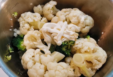 Фото шага рецепта Пюре из цветной капусты и брокколи 152862 шаг 8  