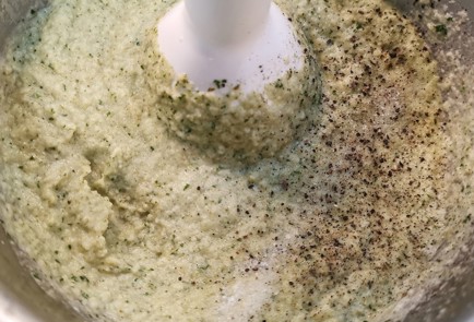 Фото шага рецепта Пюре из цветной капусты с зеленью 152766 шаг 9  