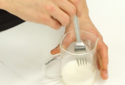 Фото шага рецепта Картофель фри с сыром и подливой путин 81329 шаг 2  