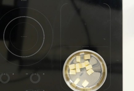 Фото шага рецепта Картофель фри с сыром и подливой путин 81329 шаг 7  