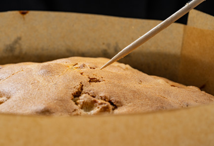 Фото шага рецепта Пышная шарлотка 189141 шаг 9  