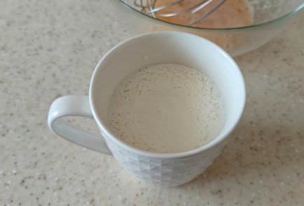 Фото шага рецепта Пышные панкейки с яблоком и корицей 190914 шаг 4  