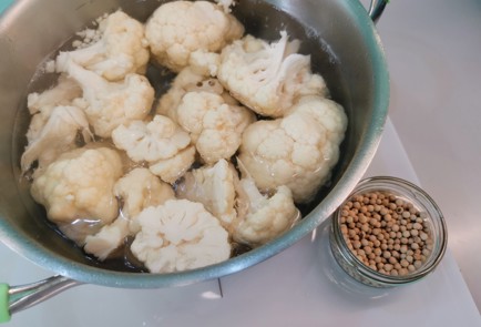 Фото шага рецепта Пюре из цветной капусты 189963 шаг 4  