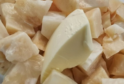 Фото шага рецепта Пюре из корня сельдерея 153106 шаг 7  