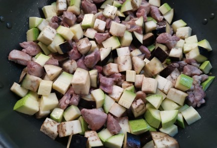 Фото шага рецепта Рагу из индейки 190985 шаг 9  