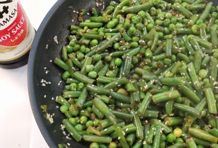 Фото шага рецепта Рагу из стручковой фасоли и горошка 174122 шаг 8  