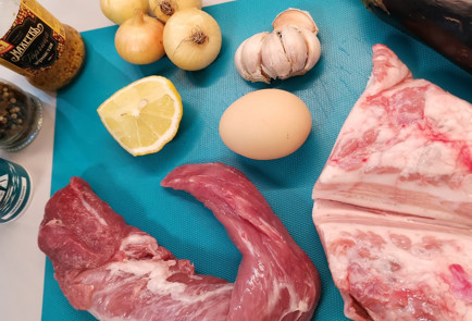 Фото шага рецепта Рагу из свиных щек и баклажана 151516 шаг 1  