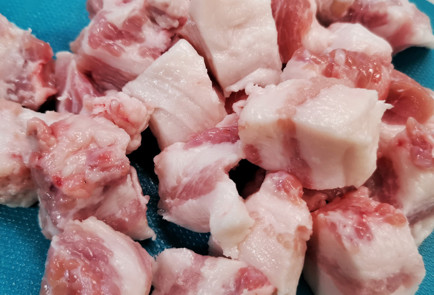 Фото шага рецепта Рагу из свиных щек и баклажана 151516 шаг 3  